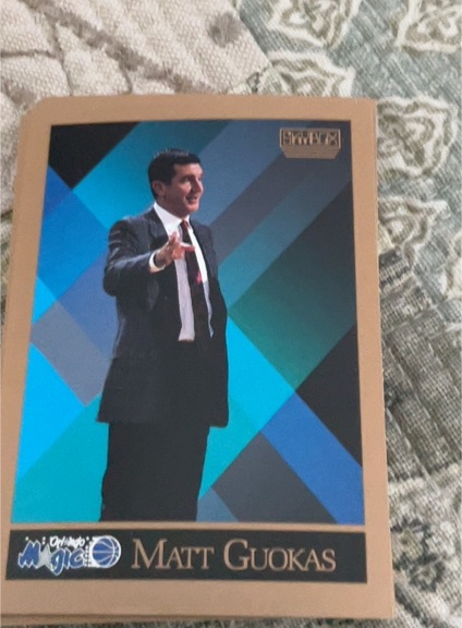 1990-91 SkyBox #319 Matt Guokas — front