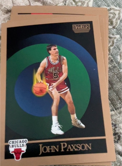 1990-91 SkyBox #44 John Paxson — front