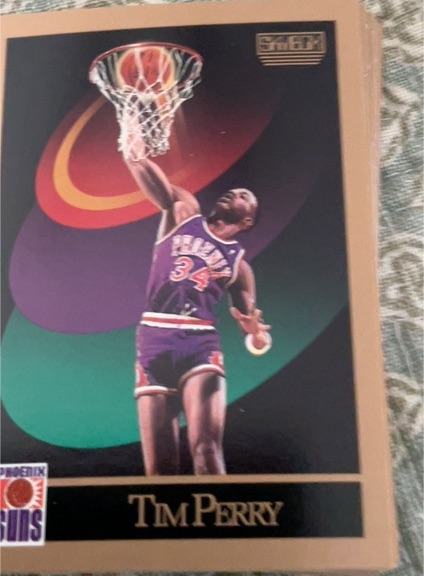 1990-91 SkyBox #228 Tim Perry Phoenix Suns — front