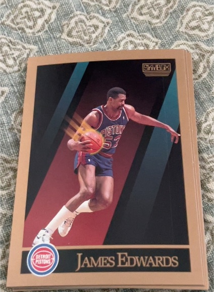 1990-91 SkyBox #85 James Edwards — front