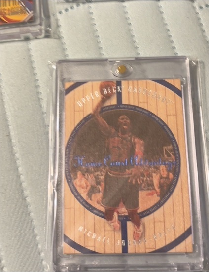 1998 Upper Deck Hardcourt Home Court Advantage #23 Michael Jordan — front