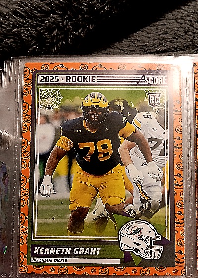 2025 Panini Score A Treat #33 Kenneth Grant — front