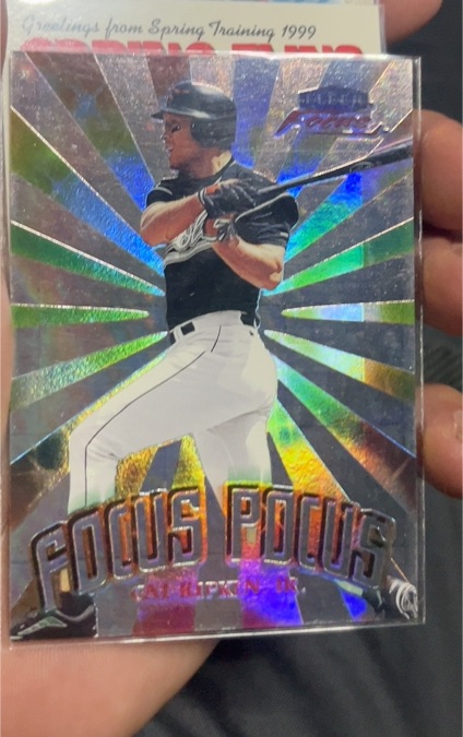 2000 Fleer Focus #1 Cal Ripken Jr. — front