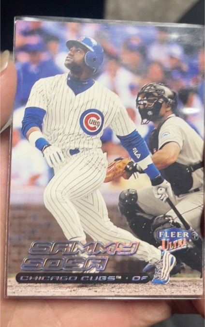 2000 Fleer Ultra #7 Sammy Sosa — front