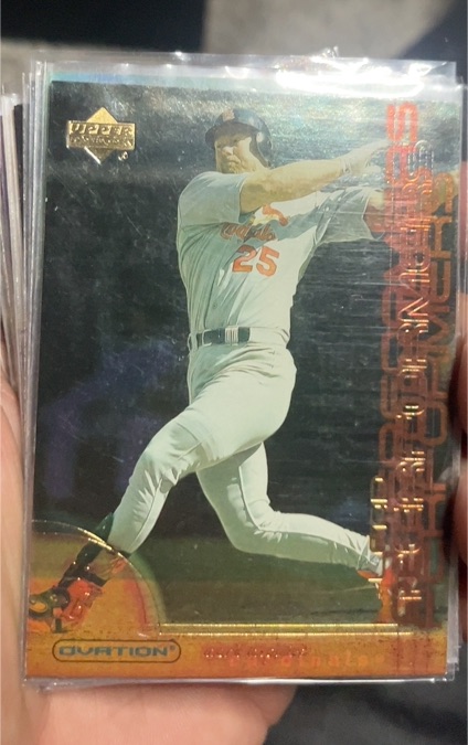 2001 Upper Deck Ovation #LP1 Mark McGwire Lead Performers — front