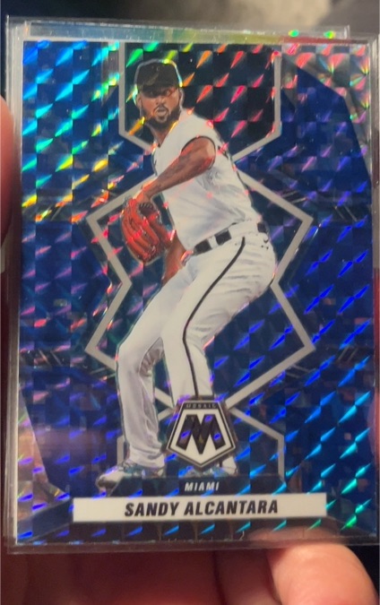 2022 Panini Mosaic #117 Sandy Alcantara Silver Prizm — front