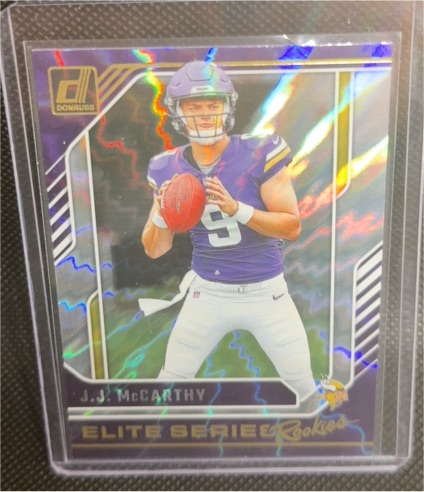 2024 Panini Donruss - Elite Series Rookies #4 J.J. McCarthy — front