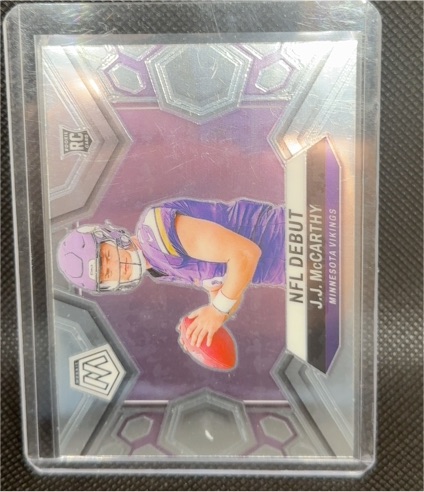 2024 Panini Mosaic NFL Debut #275 J.J. McCarthy — front