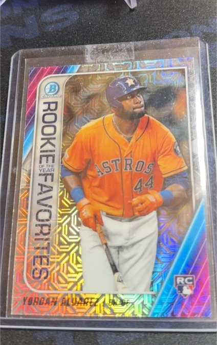 2020 Bowman Chrome Rookie of the Year Favorites #ROYF-YA Yordan Alvarez — front