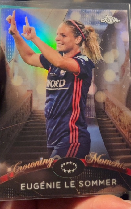 2022-23 Topps Chrome UEFA Women's #CM-2 Eugénie Le Sommer Crowning Moments — front
