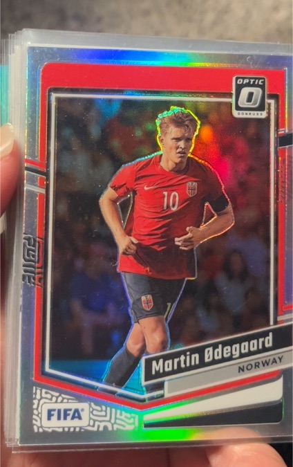 2023-24 Donruss Optic Soccer #42 Martin Ødegaard — front