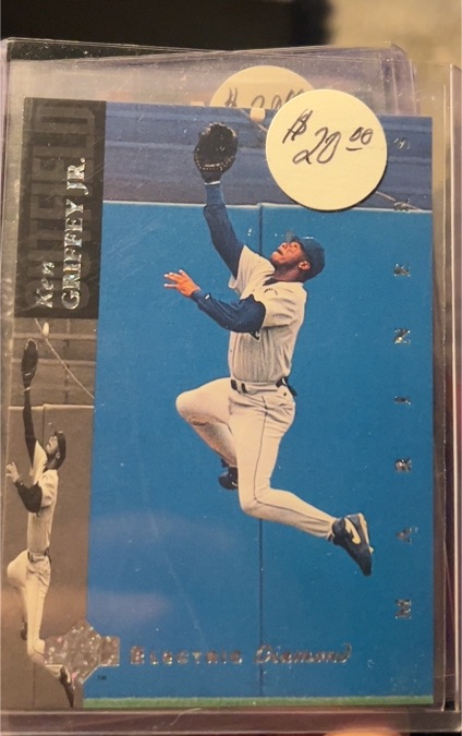 1994 Upper Deck #224 Ken Griffey Jr. — front