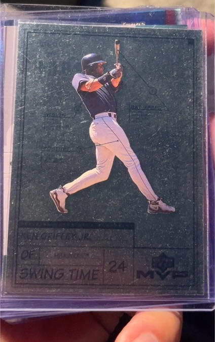 1999 Upper Deck MVP #S1 Ken Griffey Jr. — front