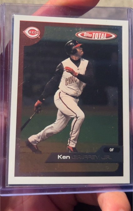 2005 Topps Total #60 Ken Griffey Jr. — front