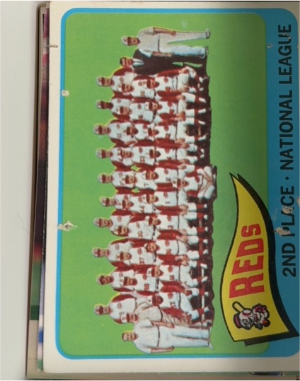 1959 Topps #111 Cincinnati Red Legs Team — front