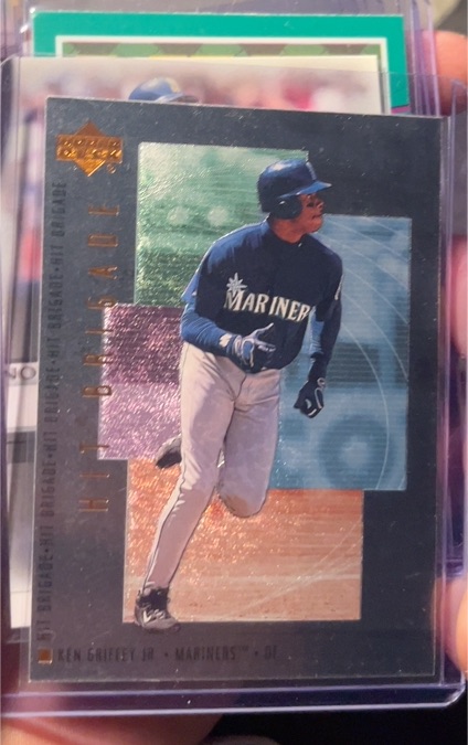 2000 Upper Deck Hit Brigade #H1 Ken Griffey Jr. — front