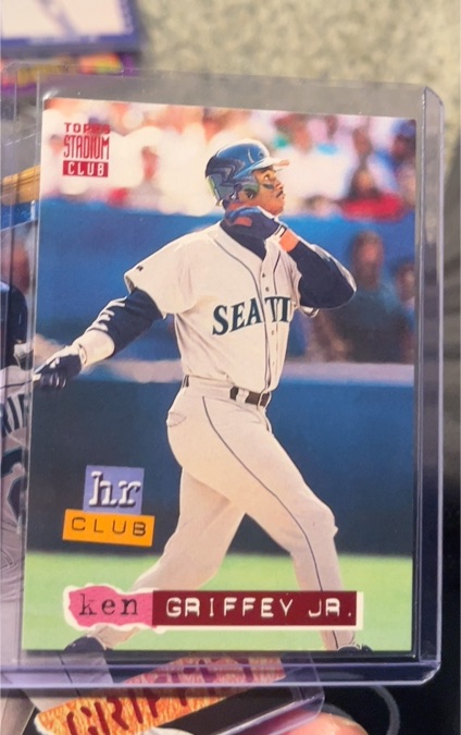 1994 Topps Stadium Club #262 Ken Griffey Jr. — front