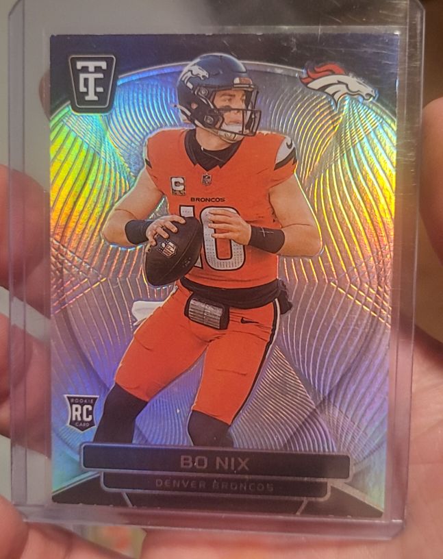 2024 Panini Totally Certified #105 Bo Nix — front