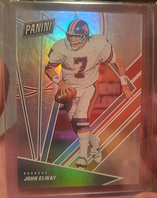 1996 Panini #7 John Elway — front