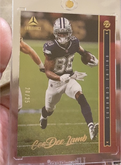 2022 Panini Luminance #20 CeeDee Lamb — front