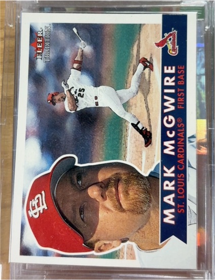 2001 Fleer Tradition #256 Mark McGwire — front