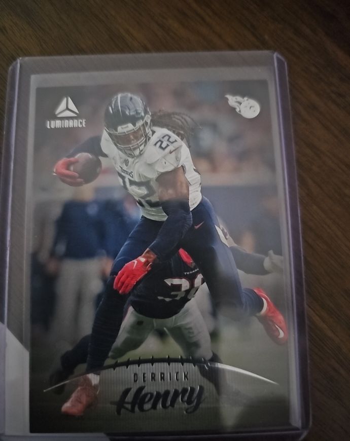 2023 Panini Luminance #29 Derrick Henry — front