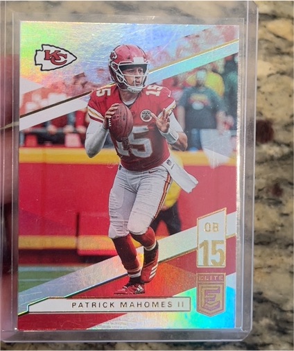 2019 Panini Donruss Elite #15 Patrick Mahomes II — front