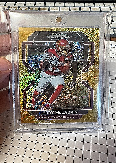 2023 Panini Prizm #49 Terry McLaurin — front