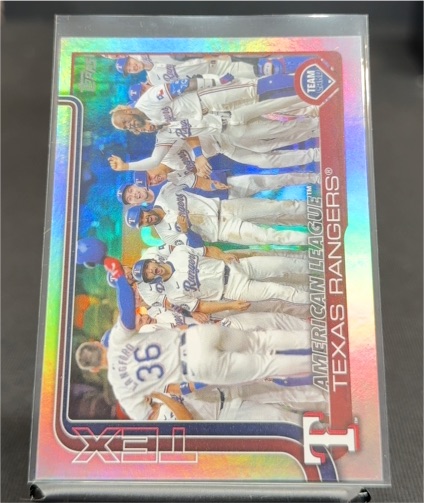2025 Topps #593 Texas Rangers — front
