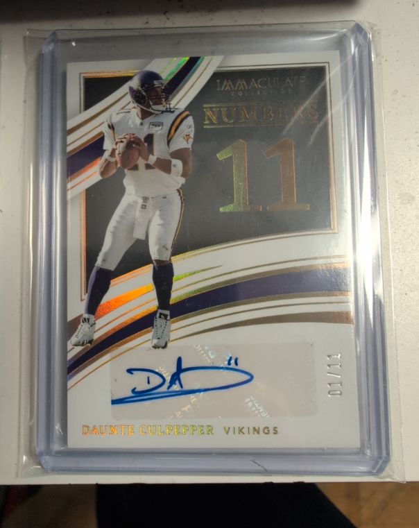 2023 Panini Immaculate Collection Numbers #11 Daunte Culpepper — front
