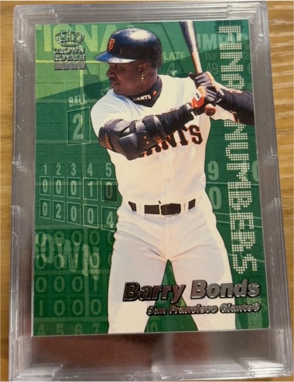 2000 Pacific Crown Royale Final Numbers #22 Barry Bonds — front