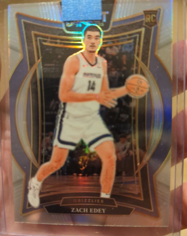 2024-25 Panini Select #98 Zach Edey — front