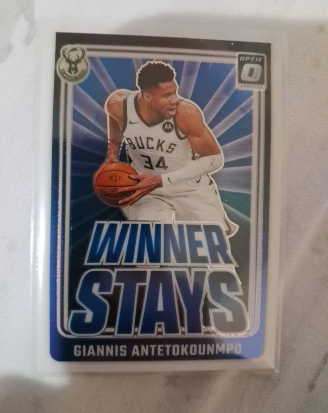 2024-25 Panini Donruss Optic #4 Giannis Antetokounmpo Winner Stays — front