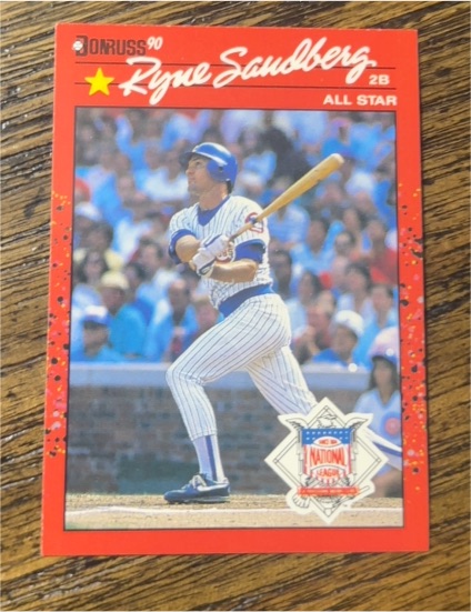 1990 Donruss #692 Ryne Sandberg — front