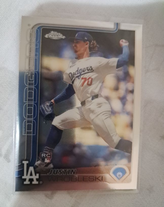 2025 Topps Chrome #38 Justin Wrobleski — front
