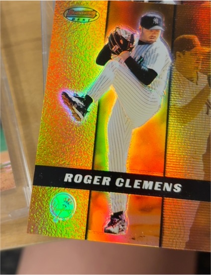 2000 Bowman's Best #22 Roger Clemens — front