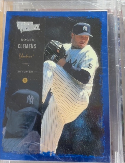 2000 Upper Deck Ultimate Victory #40 Roger Clemens — front
