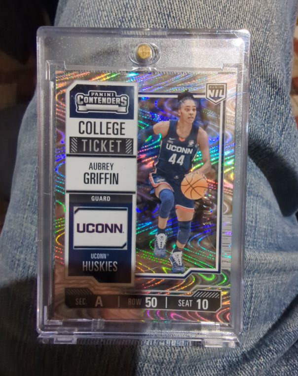 2024-25 Panini Contenders College Ticket Aubrey Griffin — front