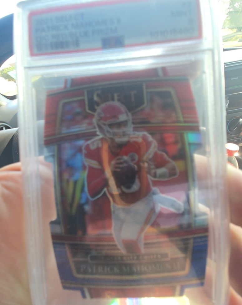 2021 Panini Select Concourse #2 Patrick Mahomes II — front