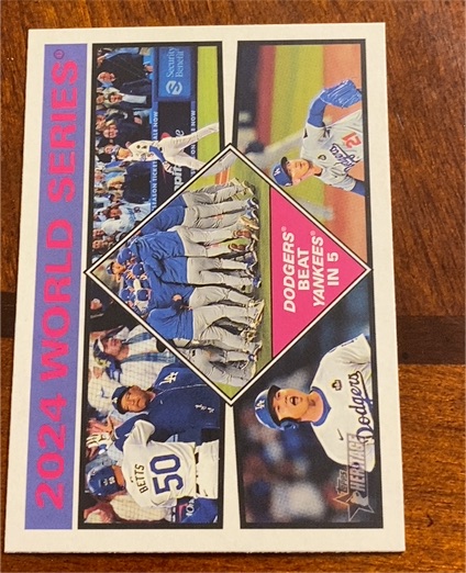 2025 Topps Heritage #462 Los Angeles Dodgers 2024 World Series Champions — front