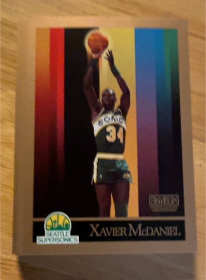 1990 SkyBox #268 Xavier McDaniel — front