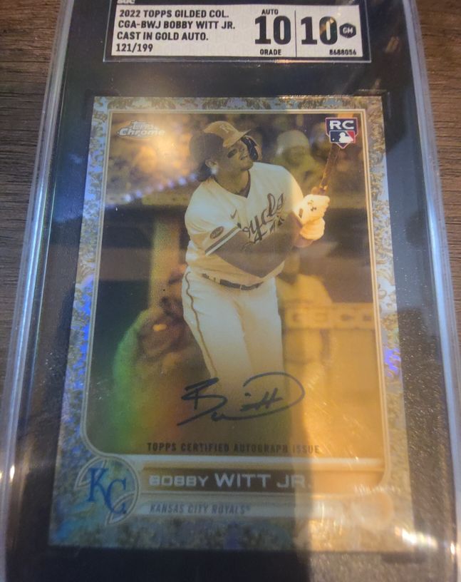 2022 Topps Chrome Gilded Collection #CGA-BWJ Bobby Witt Jr. RC Auto Cast In Gold — front