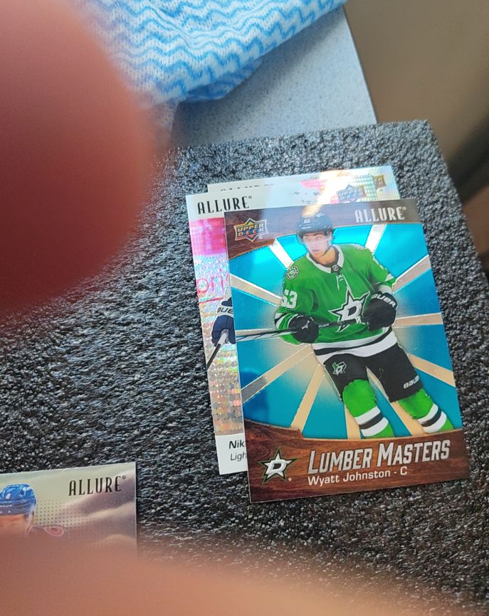 2023-24 Upper Deck Allure Lumber Masters Wyatt Johnston — front