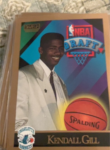 1990-91 SkyBox #356 Kendall Gill — front