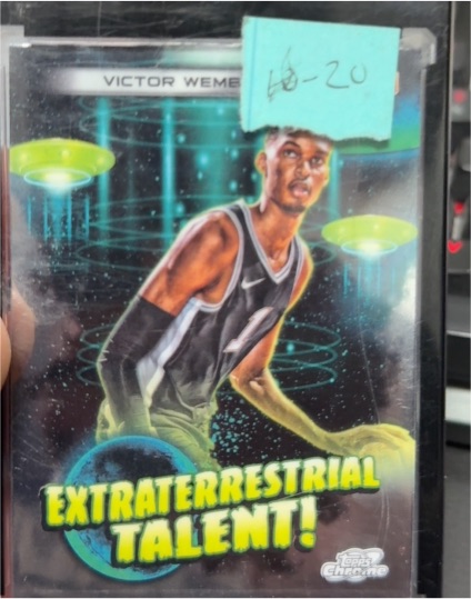 2023-24 Topps Chrome Cosmic #ET-16 Victor Wembanyama Extraterrestrial Talent RC — front