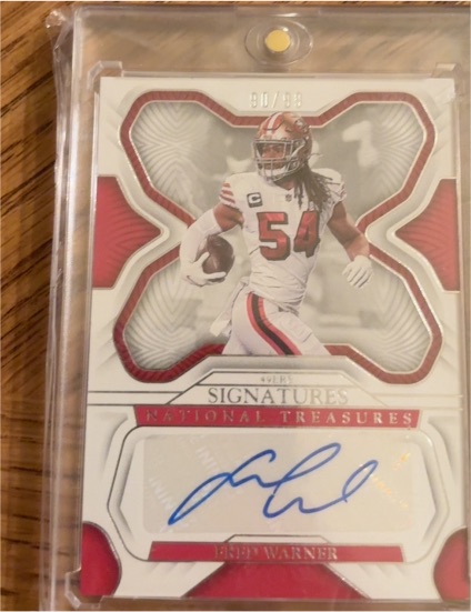 2022 Panini National Treasures Signatures #SIG-BWA Bobby Wagner — front