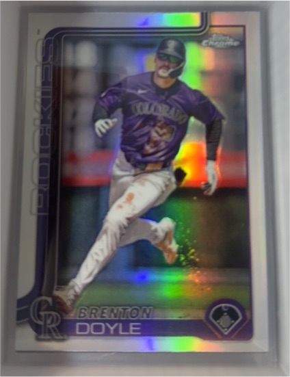 2025 Topps Chrome #118 Brenton Doyle — front