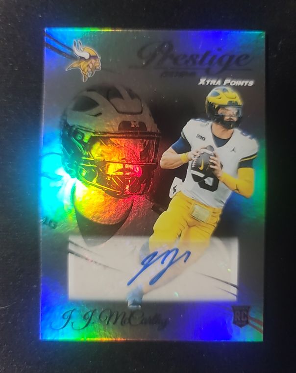 2020 Panini Chronicles Luminance #208 Jacob Eason — front