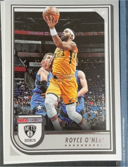 2022-23 Panini NBA Hoops #221 Royce O'Neale Brooklyn Nets — front