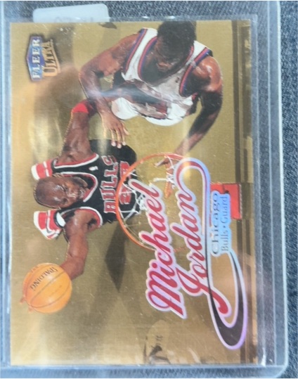1998-99 Fleer Ultra #85 Michael Jordan — front